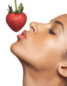 Clear skin diet strawberry